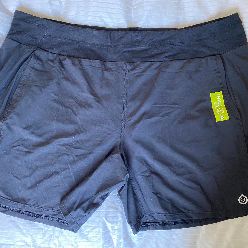 TASC PERFORMANCE FINESSE SHORT NWT